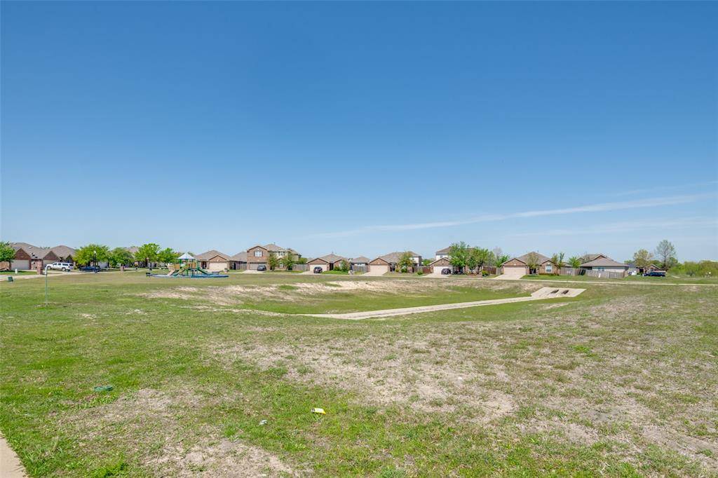 Forney, TX 75126,2015 Natchez Drive