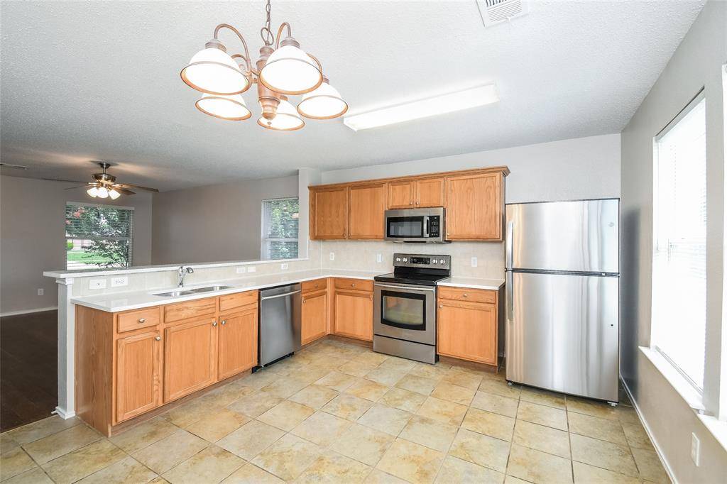 Forney, TX 75126,206 Centenary Drive