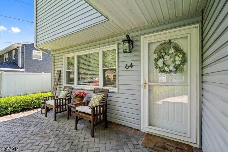 Fanwood Boro, NJ 07023,64 Locust Ave