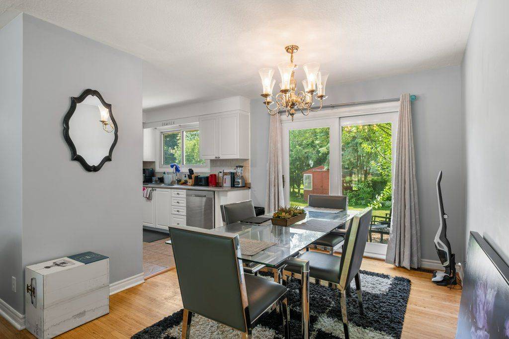 Kingston, ON K7M 2V9,14 Herchmer CRES