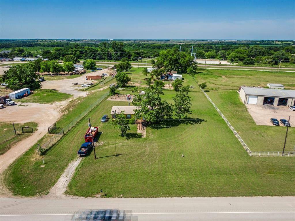 Waxahachie, TX 75165,3846 S Highway 287
