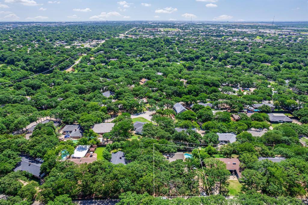 Euless, TX 76040,1203 Woodridge Circle