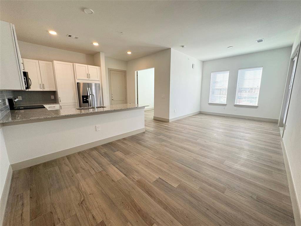 Plano, TX 75024,4708 W Spring Creek Parkway #3123