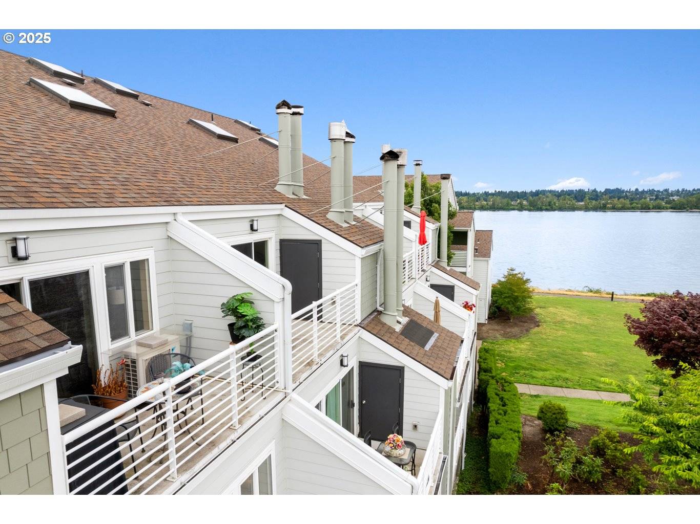 Portland, OR 97217,275 N HAYDEN BAY DR