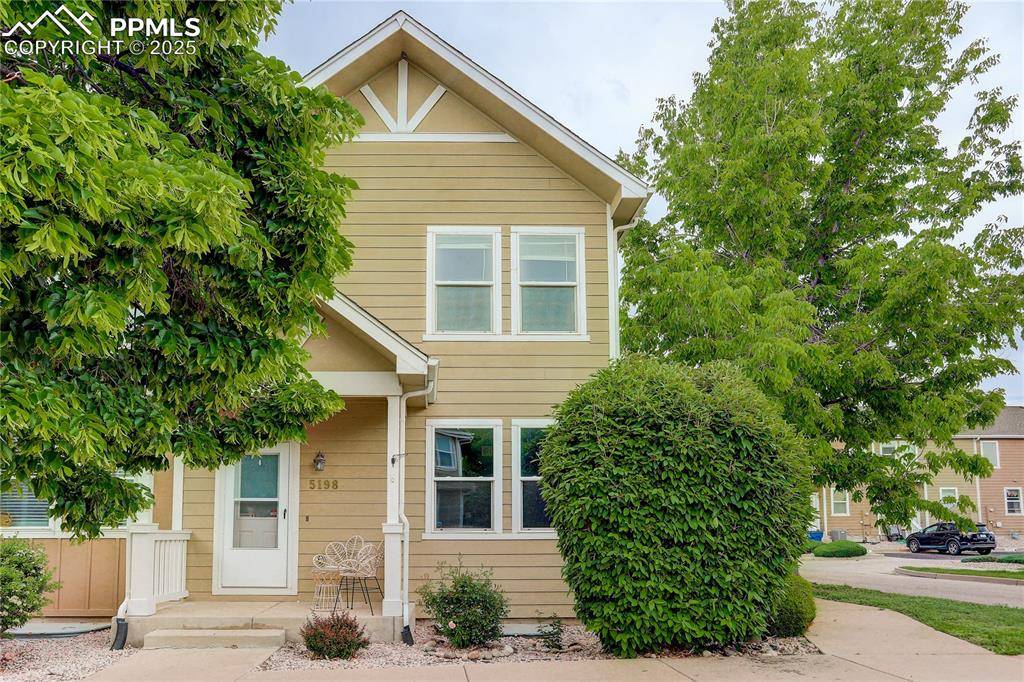 Colorado Springs, CO 80916,5198 Dovetail LN