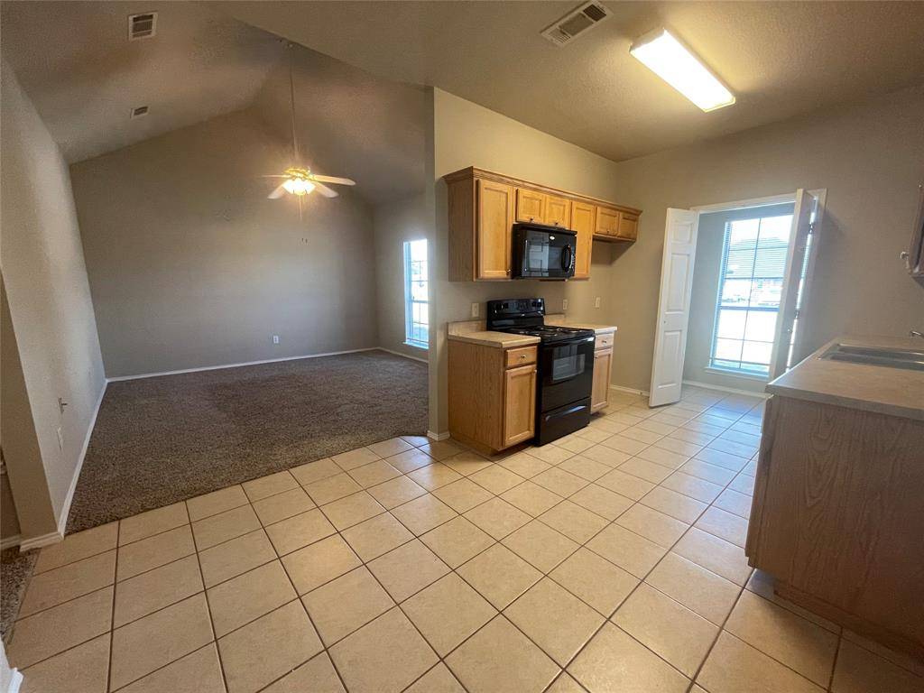 Weatherford, TX 76088,120 Collett Court