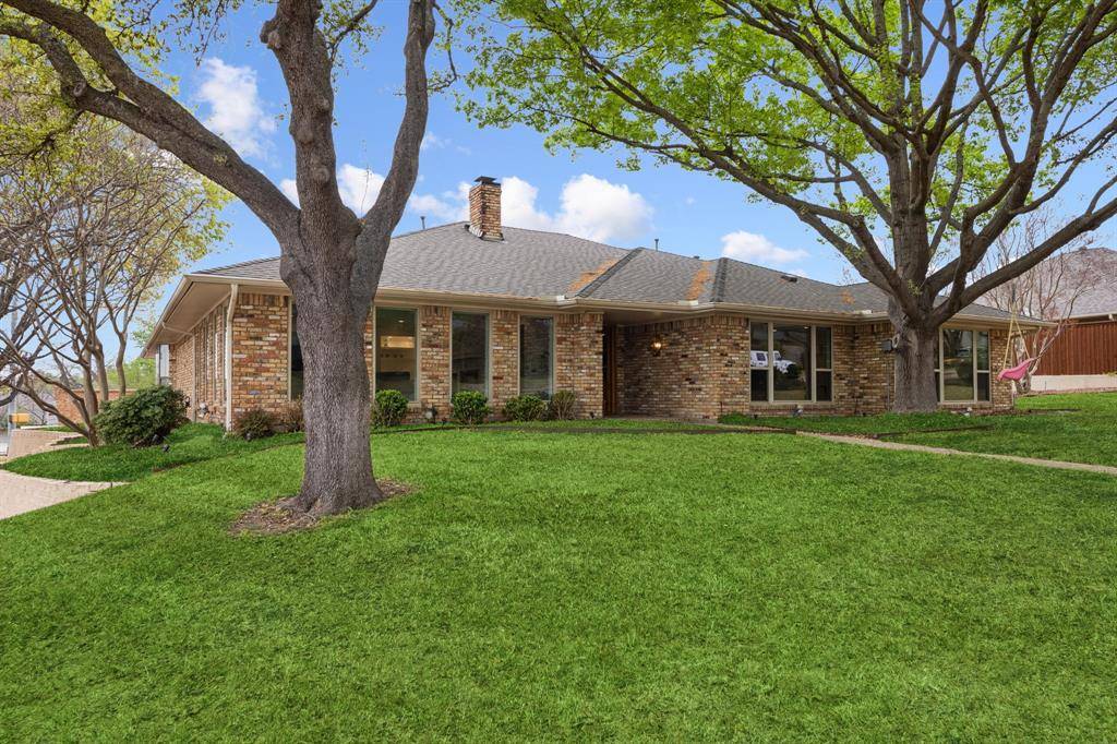 Dallas, TX 75231,9201 Canter Drive
