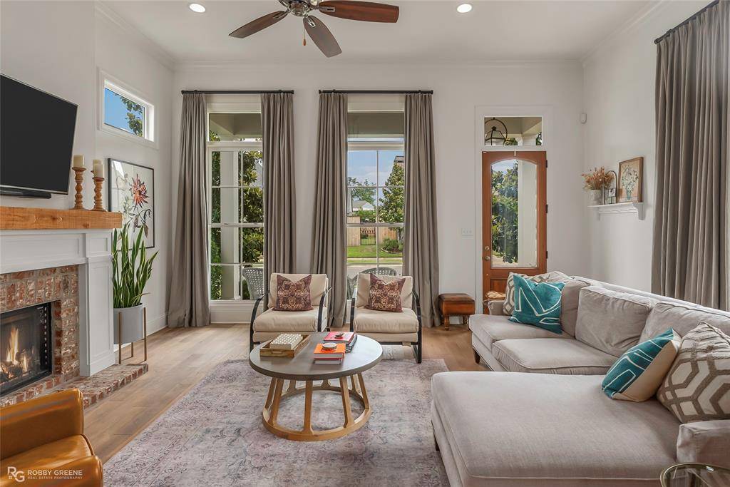 Shreveport, LA 71106,3036 Snap Dragon Lane
