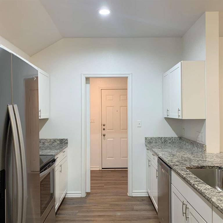 Denison, TX 75020,1406 W Sears Street