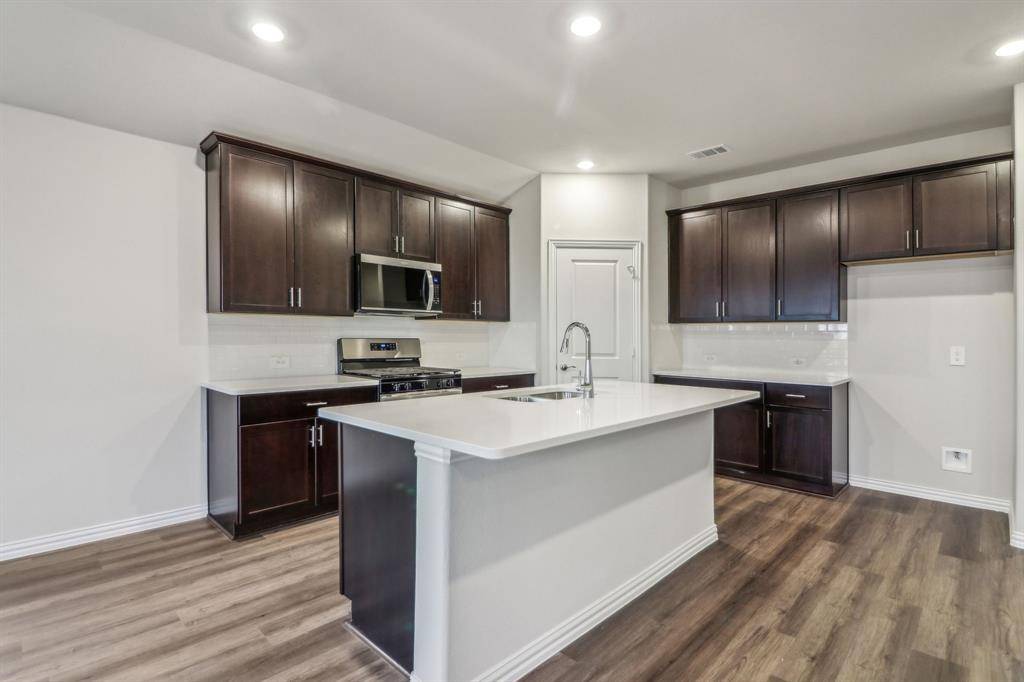 Seagoville, TX 75159,2018 Stallion Street