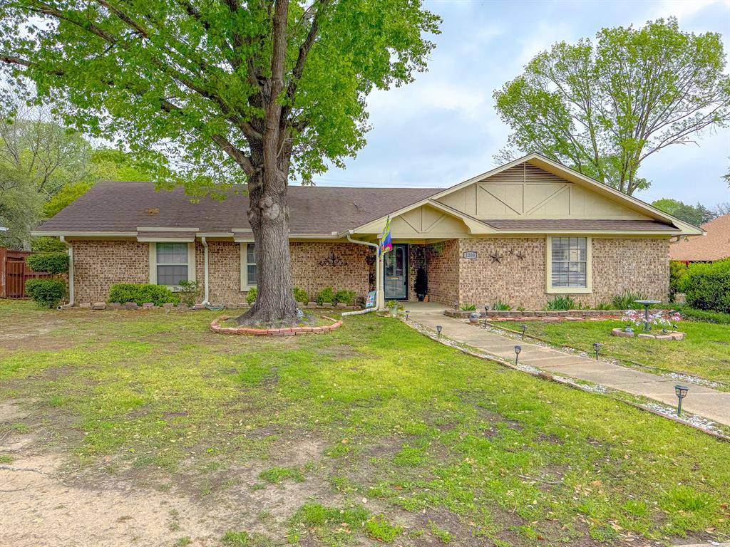 Corsicana, TX 75110,1208 Lexington Square