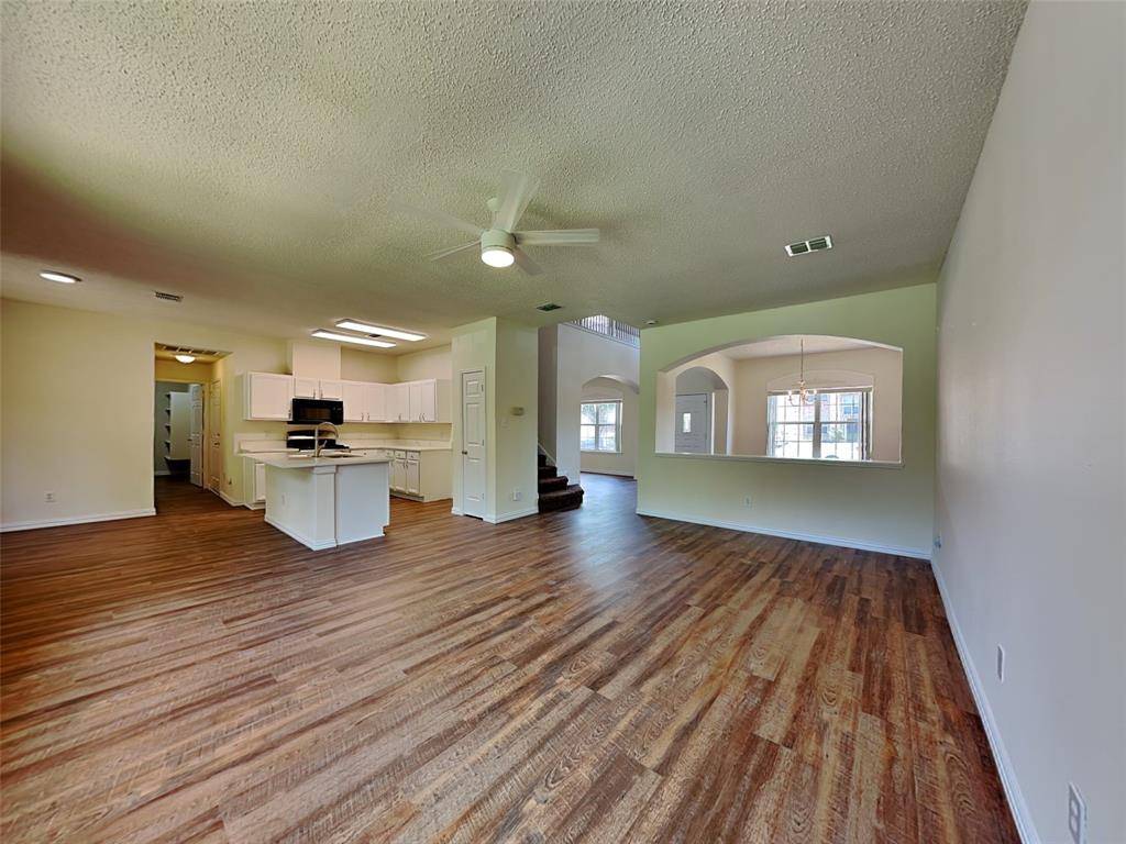 Grand Prairie, TX 75052,4861 Autumn Hill