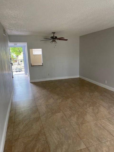Plantation, FL 33313,Address not disclosed