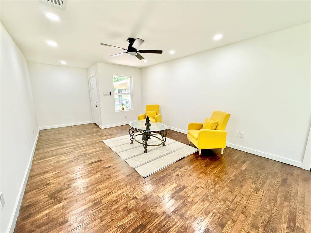 Mesquite, TX 75150,3537 Statler Drive