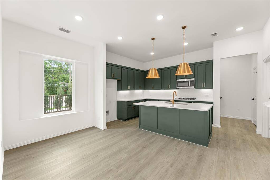 Plano, TX 75075,921 Janwood