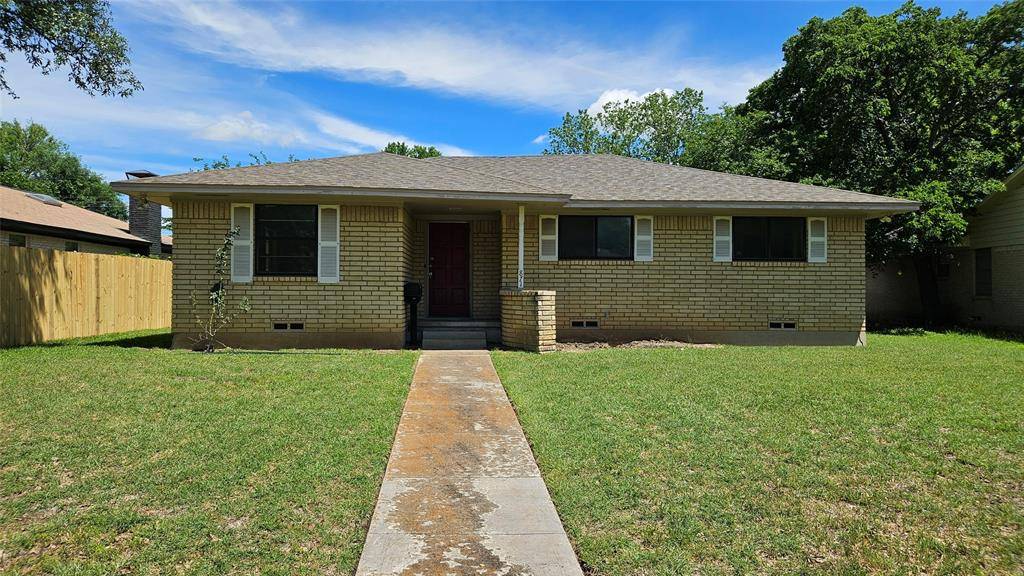 Lancaster, TX 75146,871 Magnolia Lane