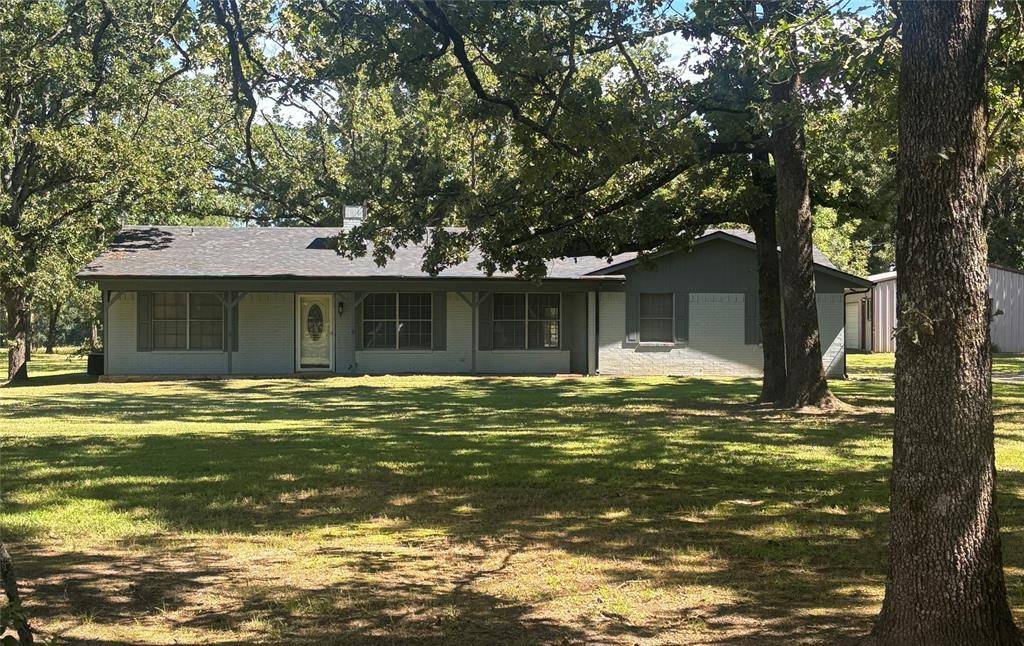 Paris, TX 75460,303 County Road 33830