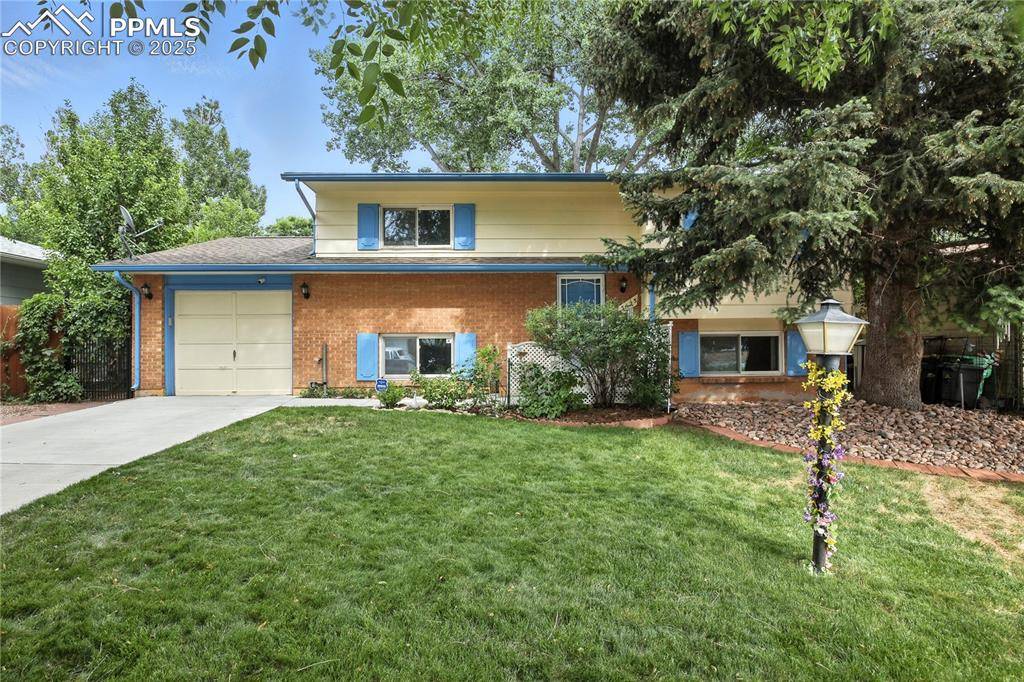Colorado Springs, CO 80918,3625 Windflower CIR