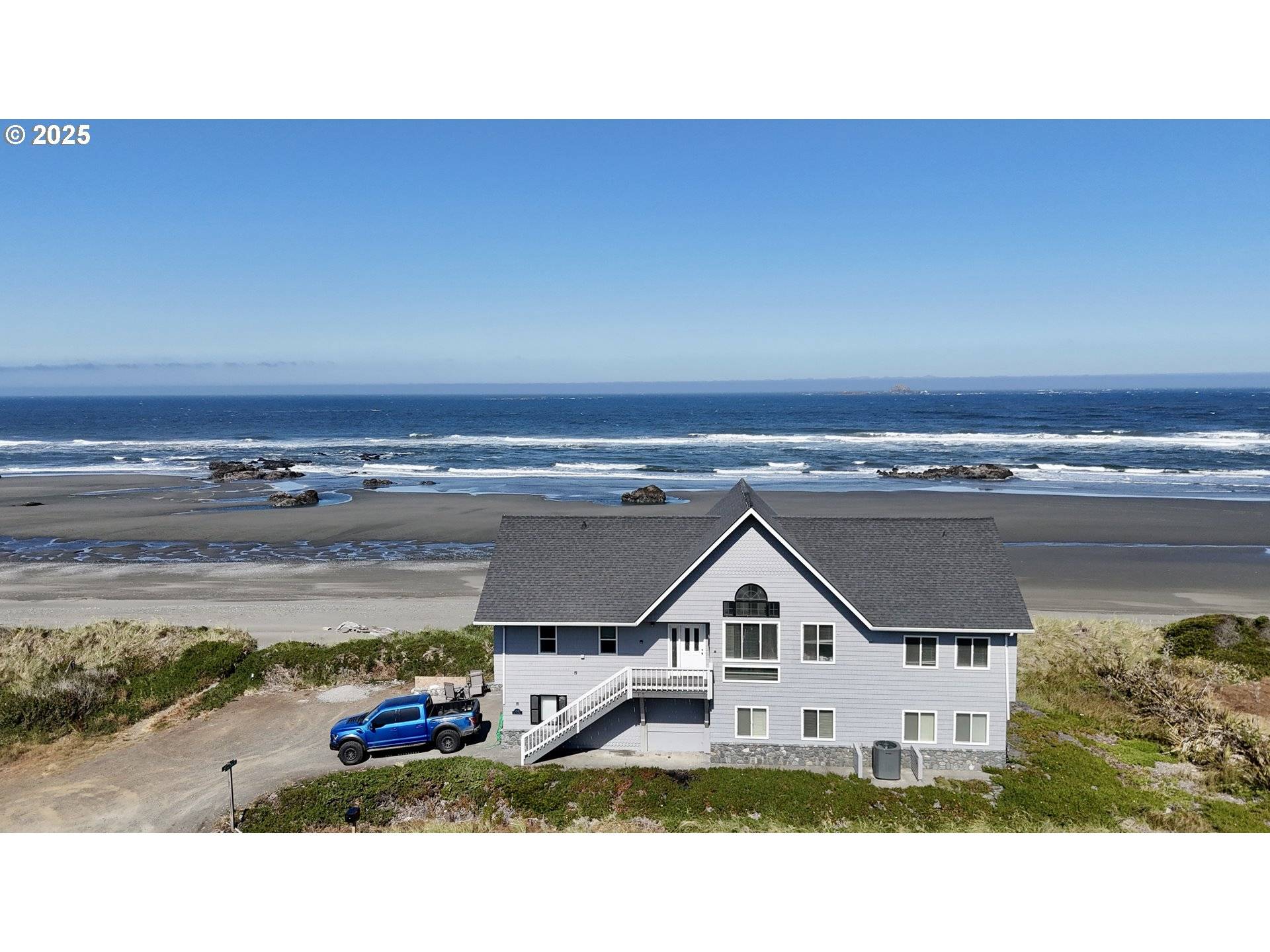 Gold Beach, OR 97444,93830 LOW TIDE DR