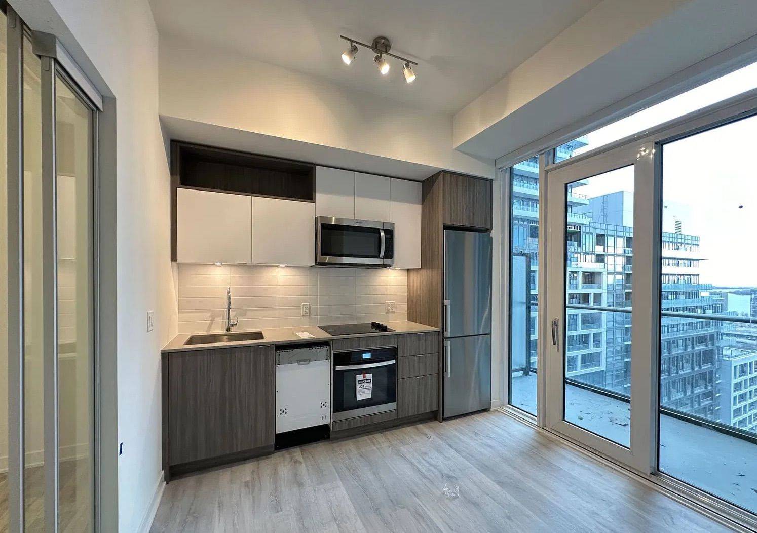 Toronto C08, ON M5A 1Y4,135 Lower Sherbourne St N/A #1733W