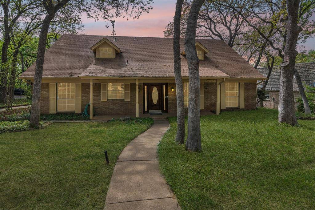 Arlington, TX 76013,3702 Lynnwood Drive