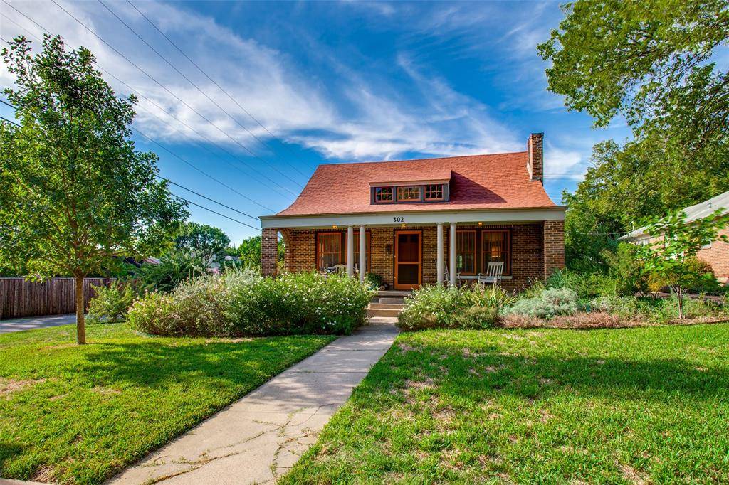 Dallas, TX 75208,802 Salmon Drive
