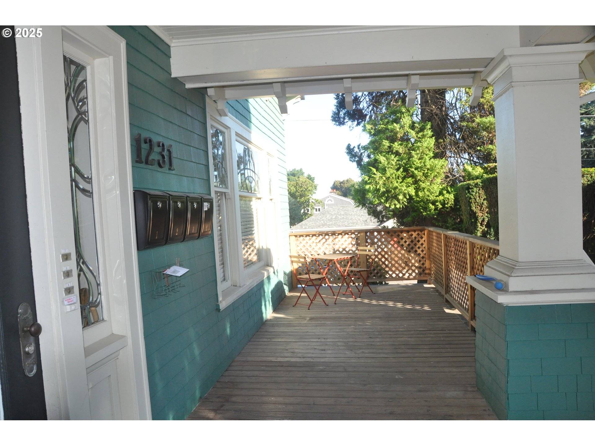 Portland, OR 97210,1231 NW 25TH AVE