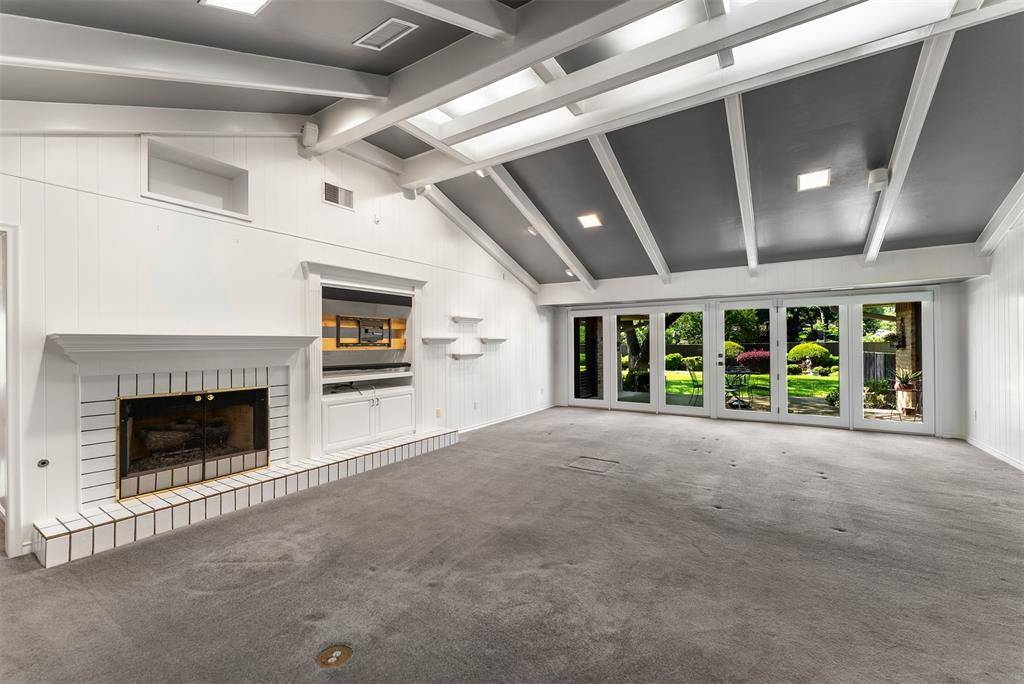 Dallas, TX 75229,4214 Walnut Hill Lane