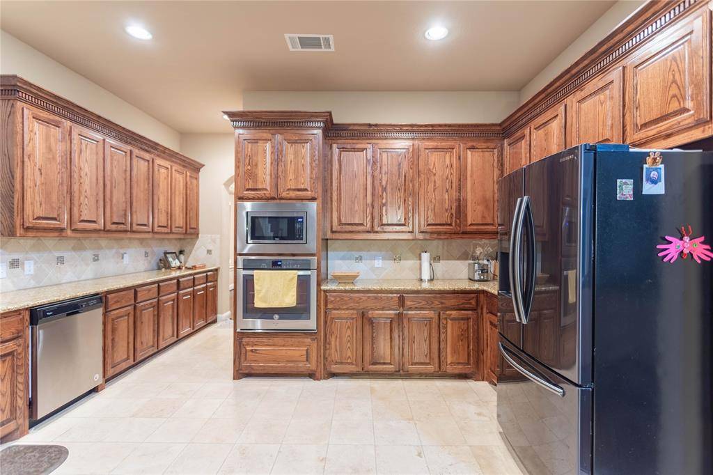 Plano, TX 75074,6425 Academy Lane