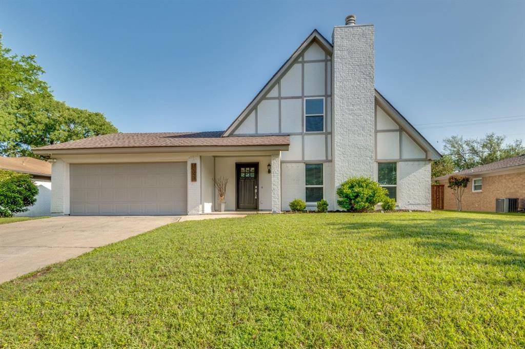 1321 Storm Drive, Bedford, TX 76022