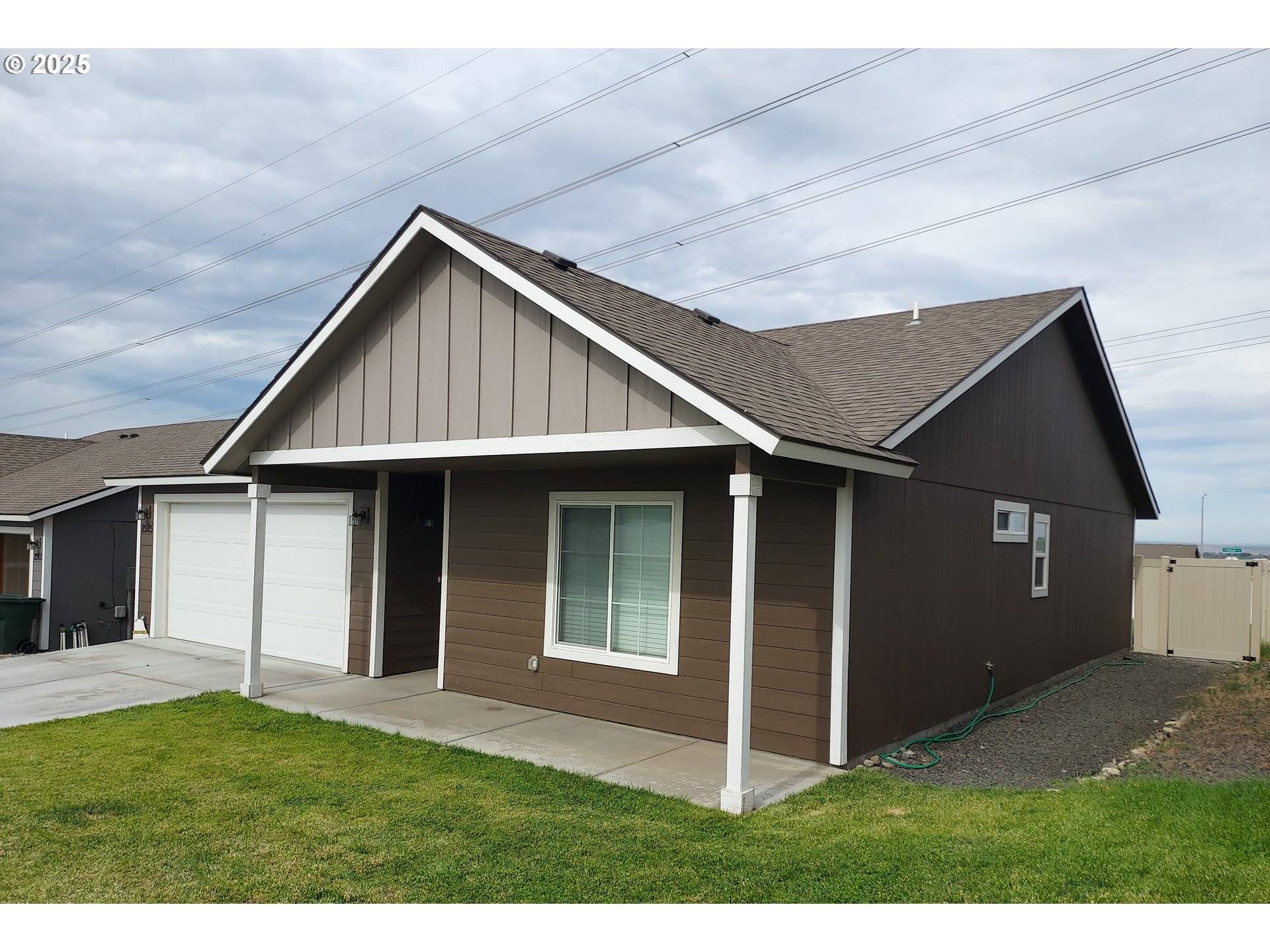 Umatilla, OR 97882,2925 BLUE JAY ST
