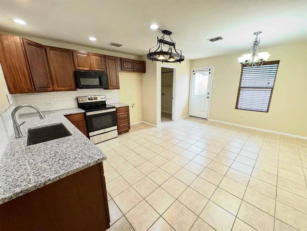Fort Worth, TX 76052,1137 Mustang Ridge Drive