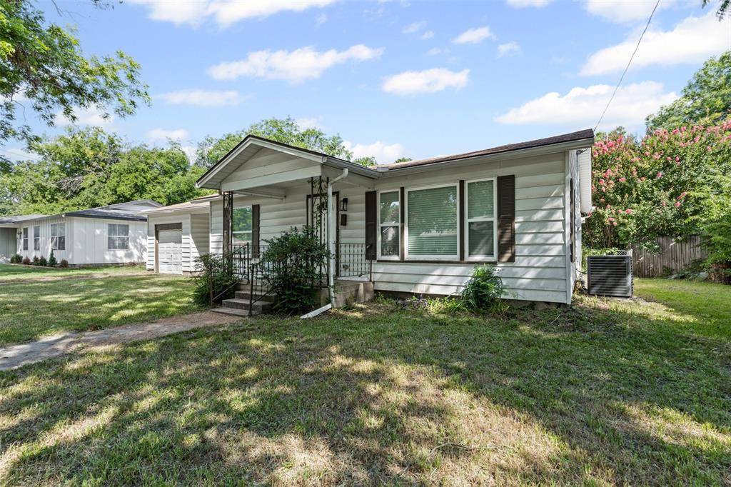Cleburne, TX 76033,304 Myers Avenue