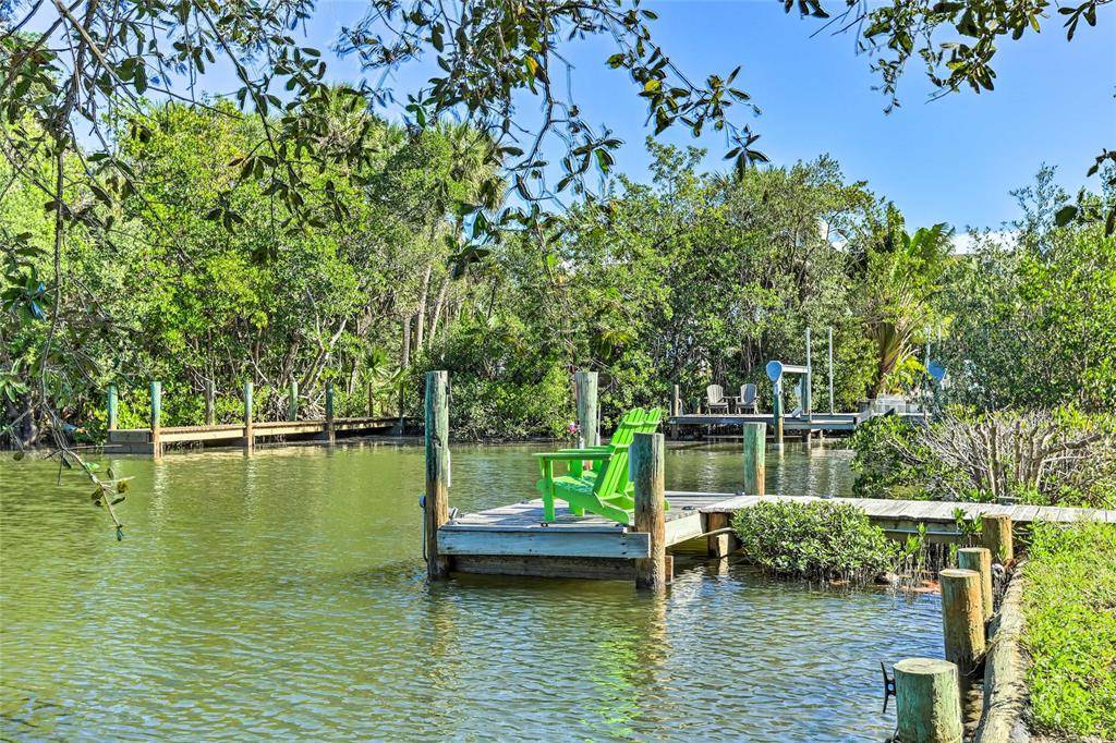 Hutchinson Island, FL 34949,928 Jackson Way