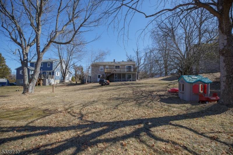 Vernon Twp., NJ 07418,31 Carnation St