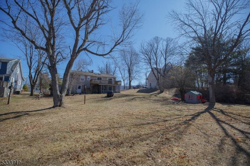 Vernon Twp., NJ 07418,31 Carnation St
