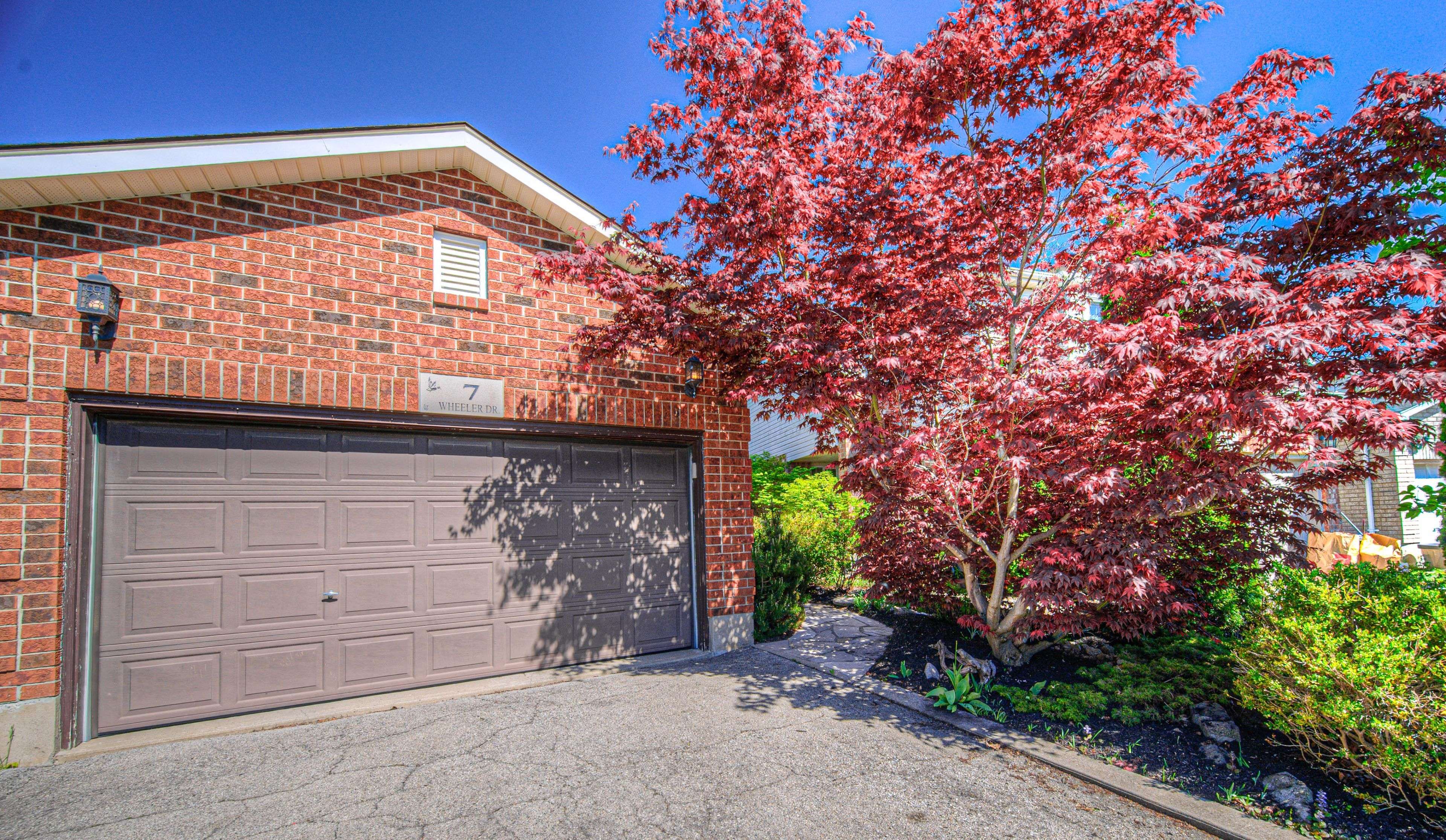 Cambridge, ON N1P 1E5,7 Wheeler DR