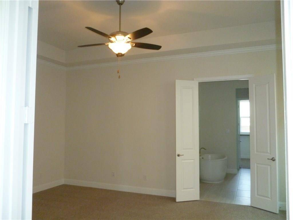 Mckinney, TX 75070,6813 Royal View Drive