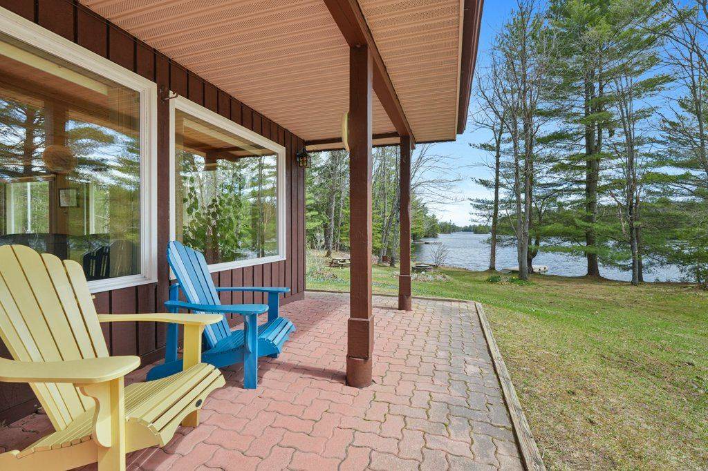 Mcdougall, ON P2A 2W7,11 Birch LN