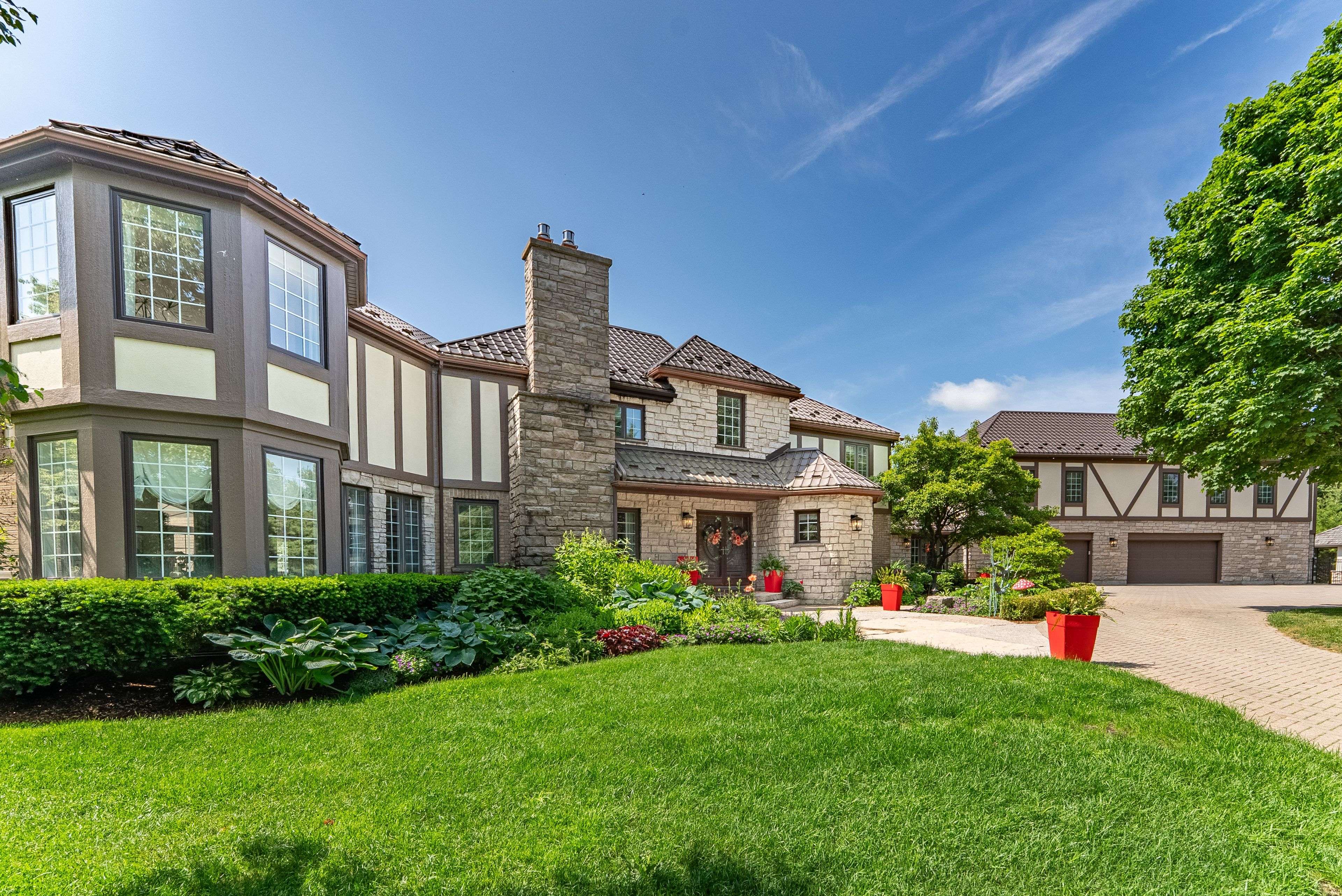 Erin, ON L4L 1A7,9255 Sideroad 27 N/A