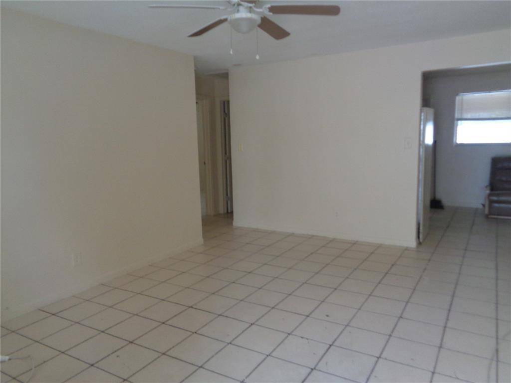 Pompano Beach, FL 33060,345 NW 5th St #4