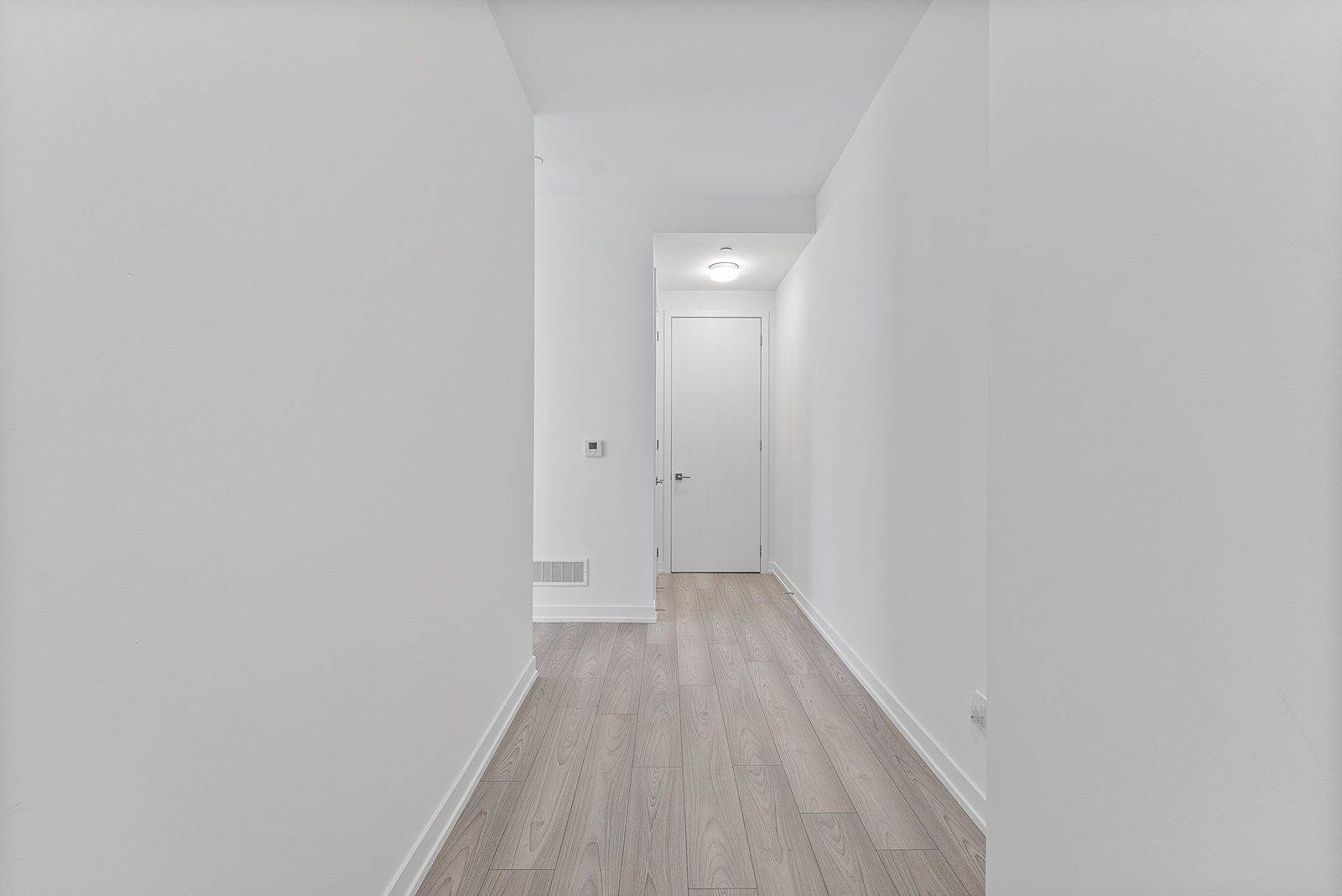 Richmond Hill, ON L4S 0P4,65 Saigon DR #109-B