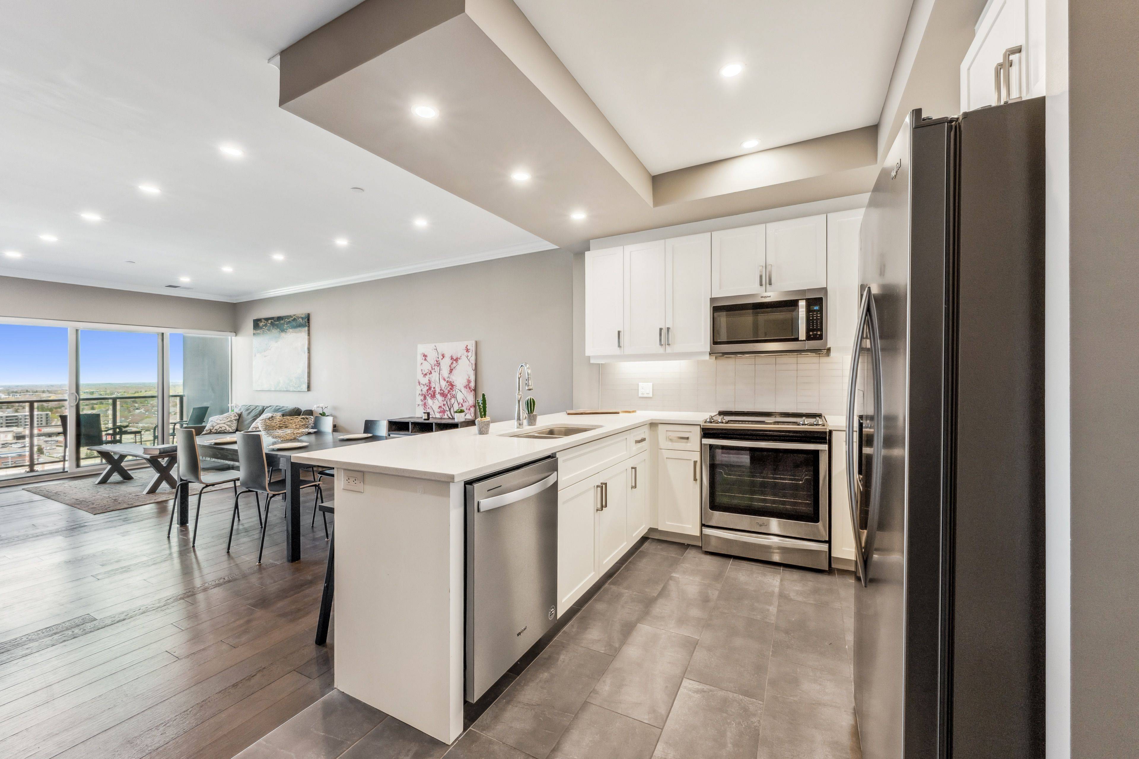 Guelph, ON N1L 0P4,1878 Gordon ST #1005