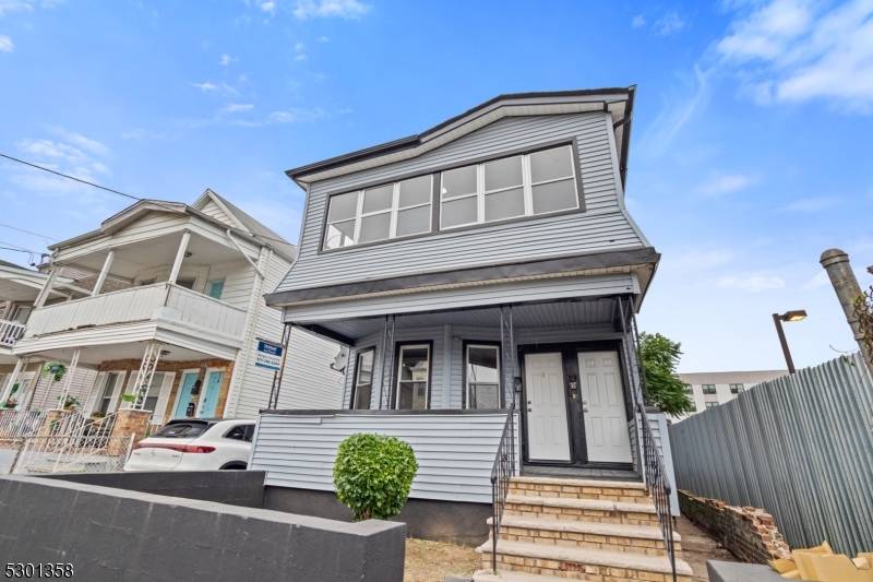 Paterson City, NJ 07501,227 229 Lawrence St