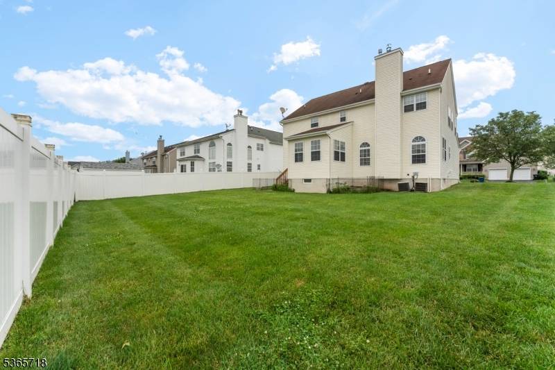 Franklin Twp., NJ 08823,8 Cobblers Cir