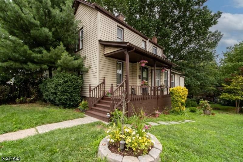 East Orange City, NJ 07017,260 Lincoln St