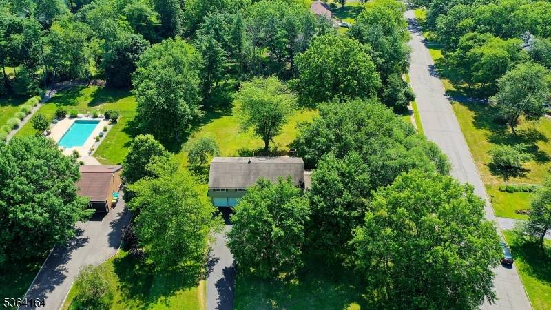 Hillsborough Twp., NJ 08844,2 Ashwood Ter