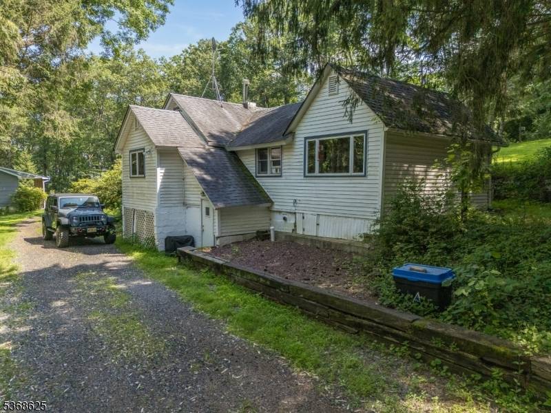 Union Twp., NJ 08827,22 Polktown Rd