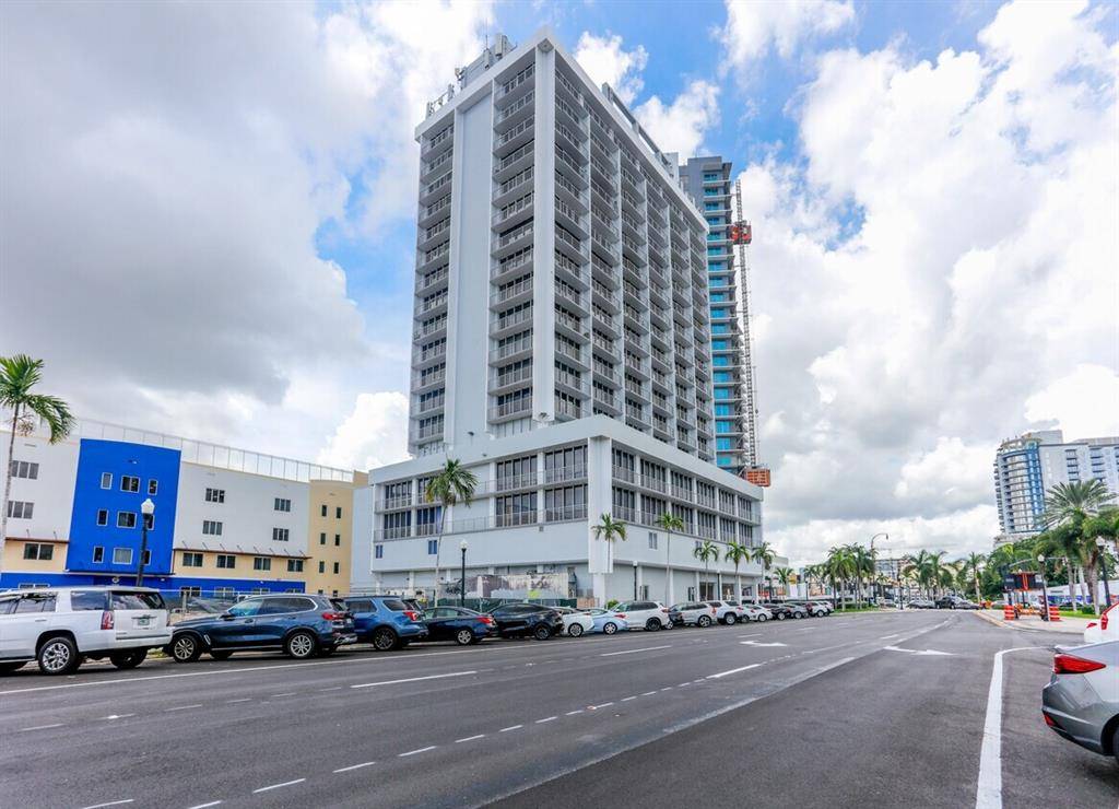 Hollywood, FL 33020,1720 E Harrison Street #18-A