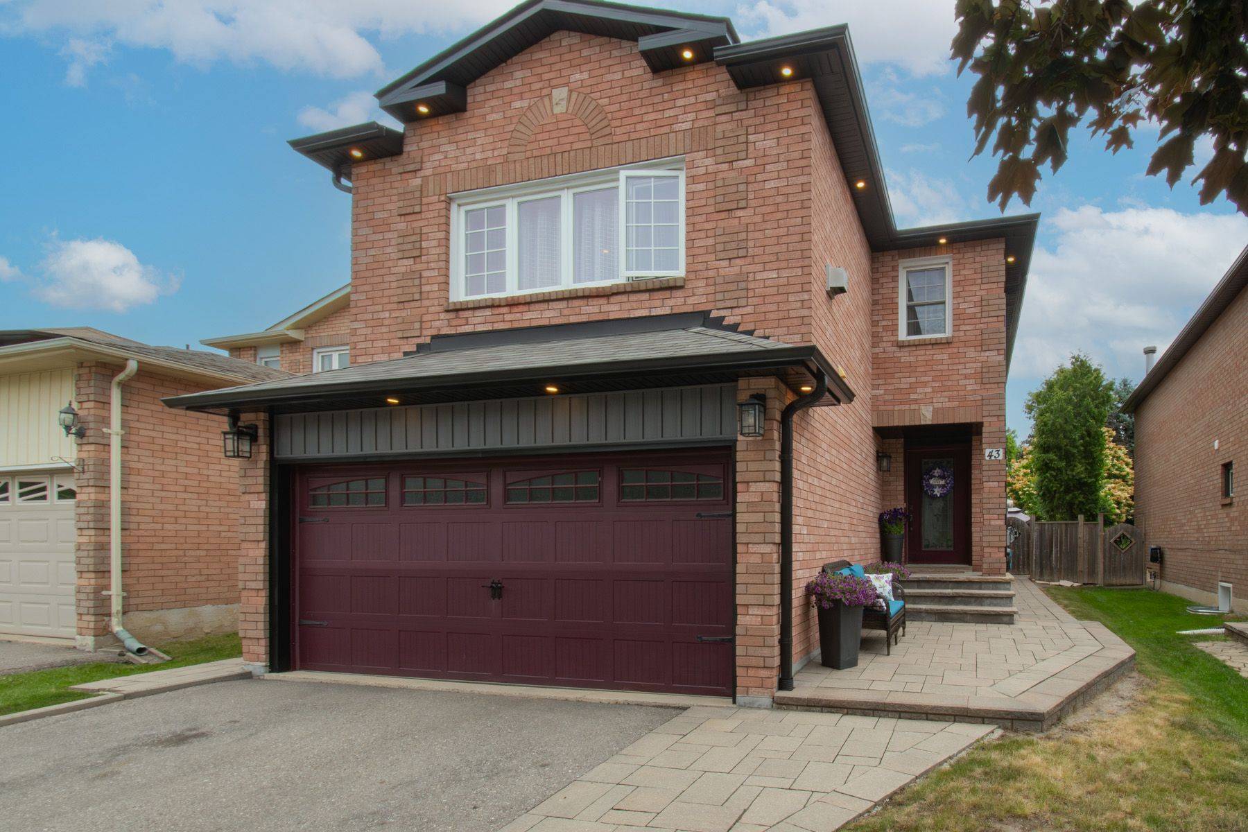 Richmond Hill, ON L4S 1C6,43 Squire DR